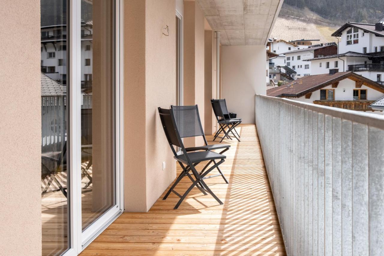 Das Taja Paznaun Penthouse Apartments See Exterior photo